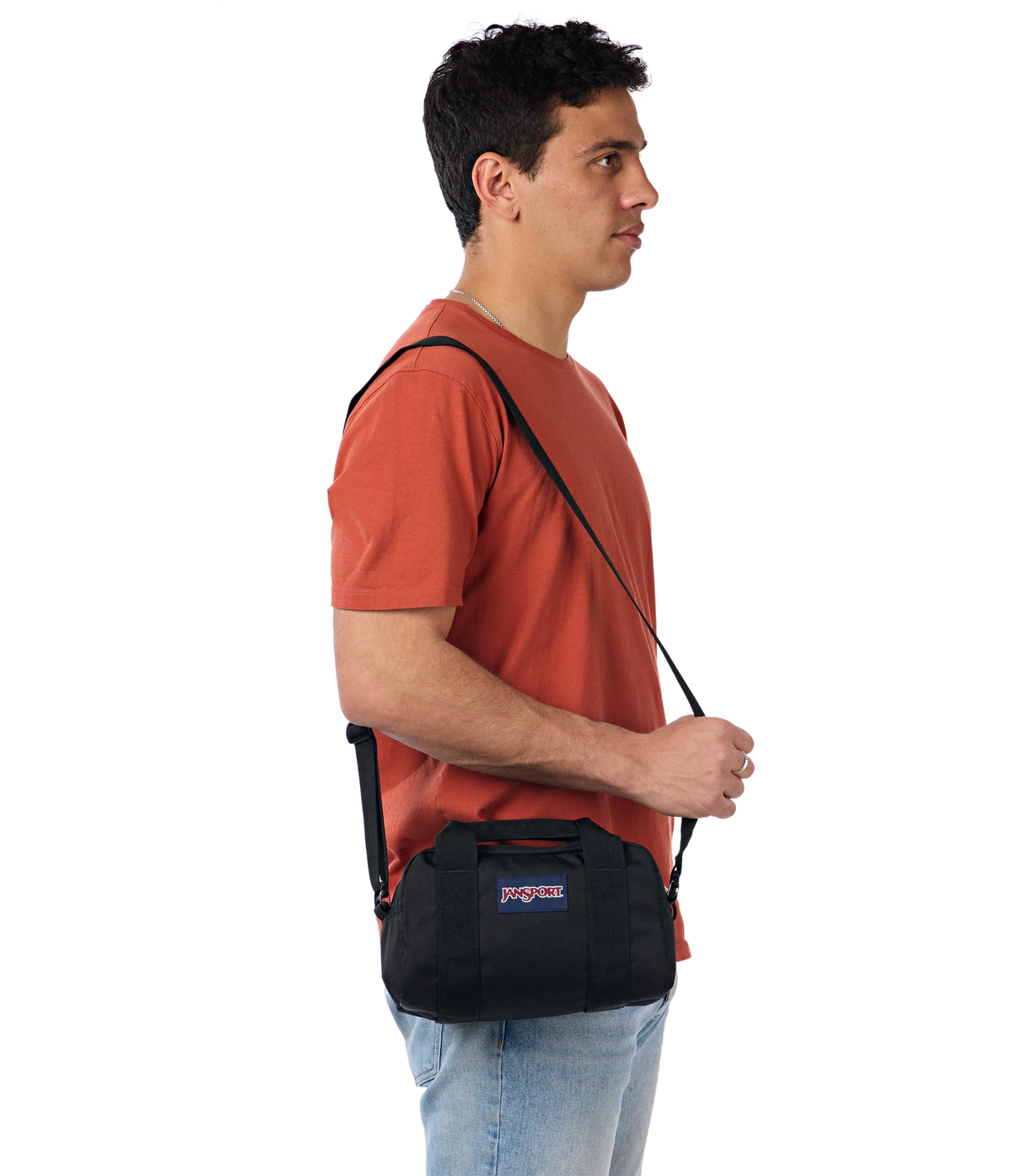 weekender-mini-duffel-h8 JS0A85VG008-MODEL.webp
