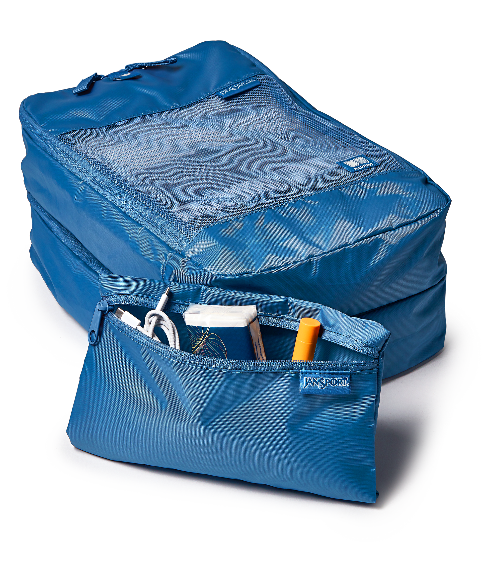 22-carry-on-luggage-packing-cubes-elemental-blue-set-k9 JS0A86DREW5-DET3.png