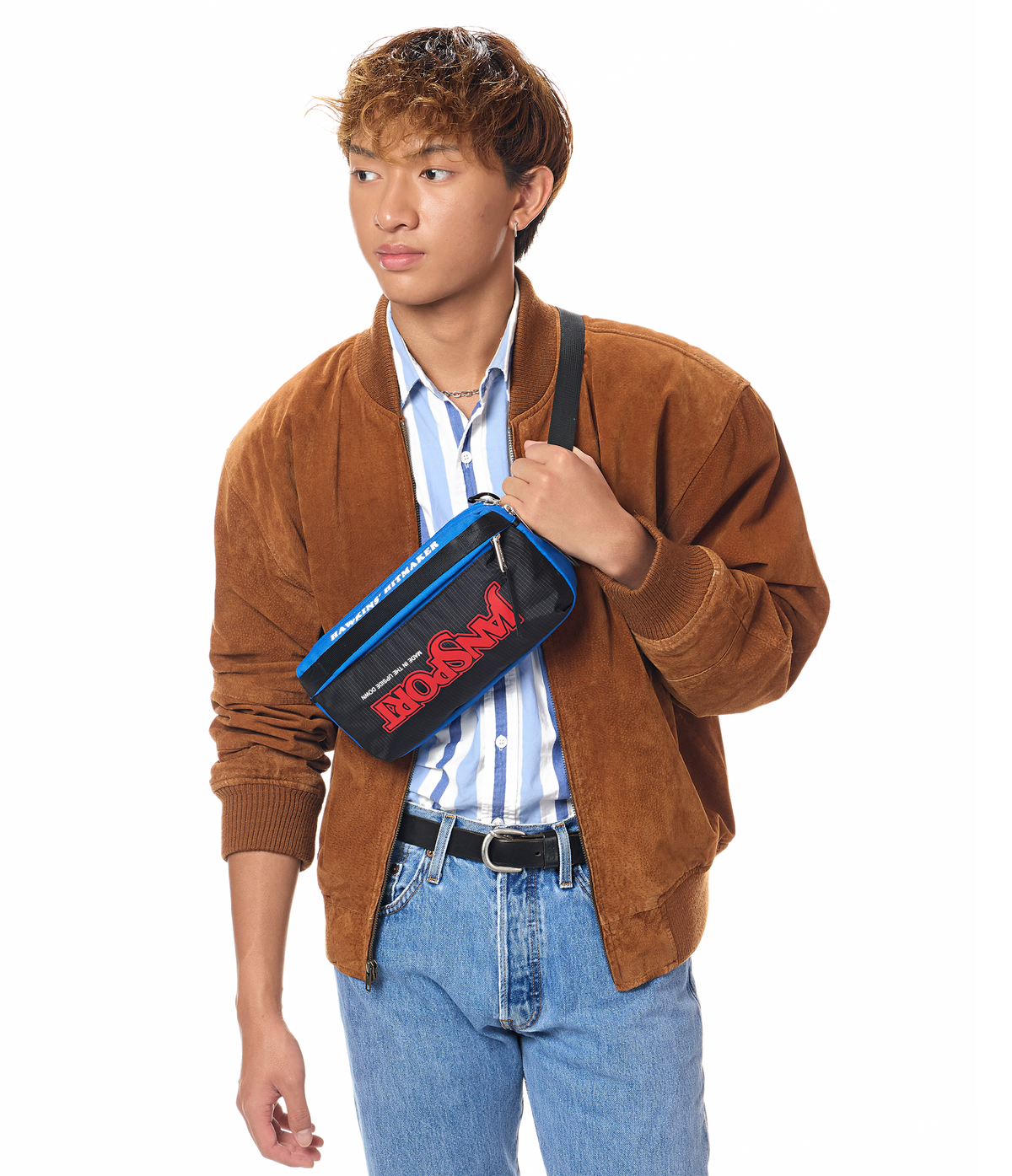 washington-waistpack-squawk-radio-u2 JS0A898CA2S-MODEL.png