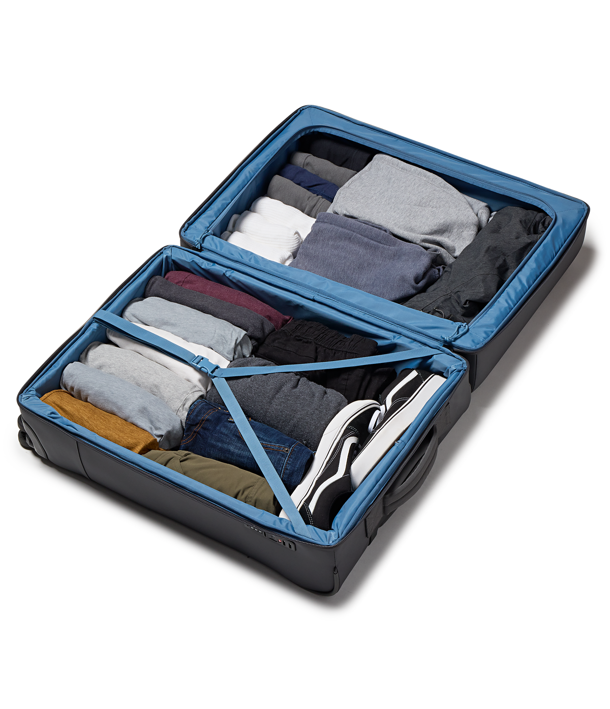 26-checked-luggage-toiletry-bag-smokey-grit-set-v1 JS0A8E8CDMX-DET3.png